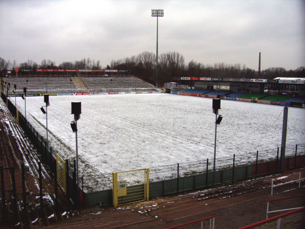 Das Stadion vor dem Umbau 2009. Abbildung: Christian Liebscher