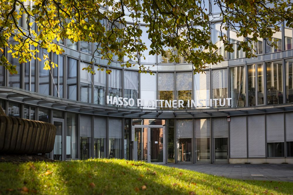 Das Hauptgebäude des Hasso-Plattner-Instituts. Abbildungen: Nicole Krüger