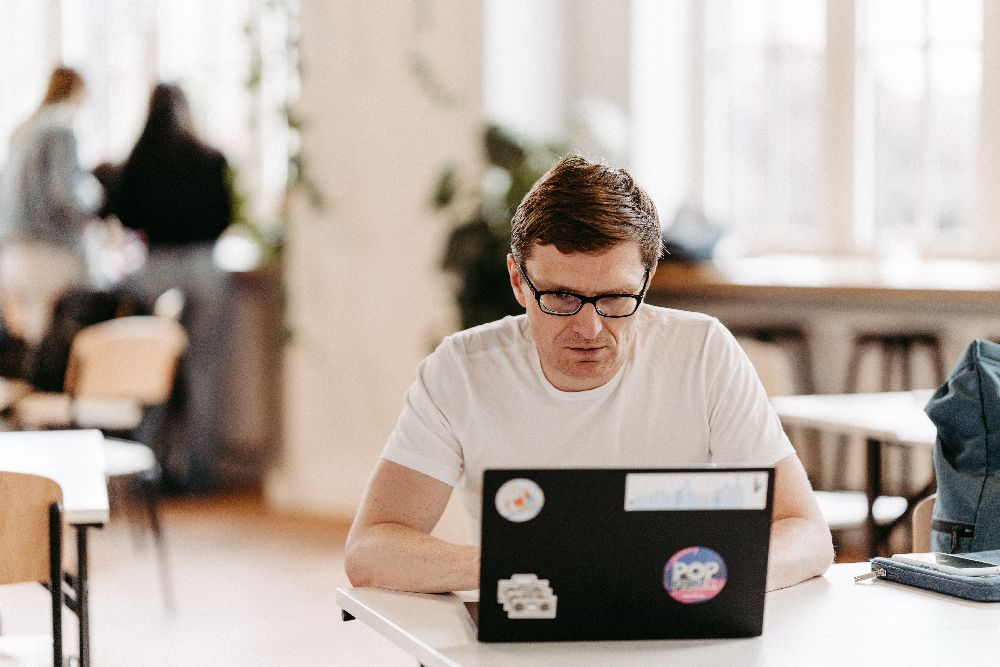 Die Voraussetzungen für einen digitalen Neustart sind in Ostdeutschland besonders günstig, ist Christian Bollert überzeugt. Abbildung: Ina Lebedjew