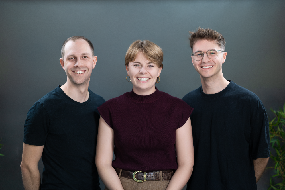 Die drei Gründer der Studienstiftung des Ostens. Richard Künzel, Beatrice von Braunschweig und Uli Prantz (von links nach rechts). Abbildung: Studienstiftung des Ostens