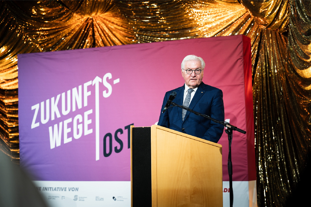 Die Gemeinschaftsinitiative Zukunftswege Ost ist „… ein wichtiges gesamtdeutsches Projekt“, so Frank-Walter Steinmeier. Abbildung: Sandra Steins, Presse- und Informationsamt der Bundesregierung