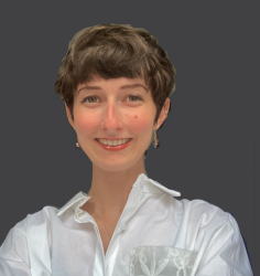 Der Osten als Avantgarde #10: Ein Land – zwei Frauenbilder Jolina Oelsner hat Design- und Innovationsmanagement (B.A.) sowie einen Doppelmaster in Innovationsmanagement, Sustainability & Entrepreneurship an der TU Berlin und Management an der SGH Warschau absolviert. In ihrer Arbeit verbindet sie Erfahrungen aus Beratung, Startups und NGOs mit einem besonderen Fokus auf die Förderung diverser und insbesondere von Frauen geführter Startups. Sie engagiert sich in der Vernetzung von Gründer:innen, in der Bewertung und Begleitung von Gründungsvorhaben sowie in internationalen und entwicklungspolitischen Projekten.