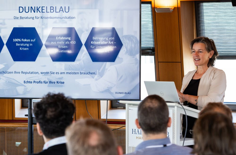 2025: Vortrag zu Krisenkommunikation – Bewältigung von Cyber-Angriffen, Restrukturierungen, Produktrückrufen etc. Abbildung: itiso GmbH