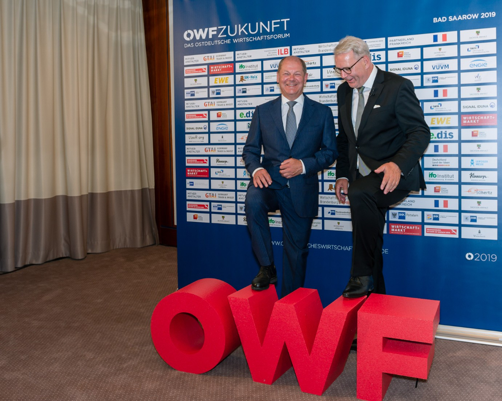 2019: Olaf Scholz besucht das „Davos des Ostens“, damals noch als Vizekanzler und Bundesfinanzminister. Abbildung: S. Welscher