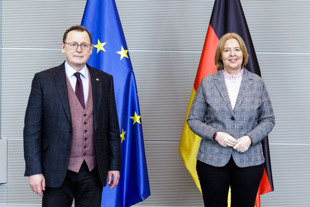 11. Februar 2022: Bundestagspräsidentin Bärbel Bas empfängt Bodo Ramelow, damals auch Präsident des Bundesrates. Abbildung: Janine Schmitz/photothek