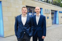 Interview 20 Jahre DDR Museum: Vom Pionierprojekt zum Besuchermagnet Für Geschäftsführer Quirin Graf Adelmann von Adelmannsfelden und Direktor Gordon Freiherr von Godin ist das DDR Museum ein Lebenswerk. Abbildung: DDR Museum