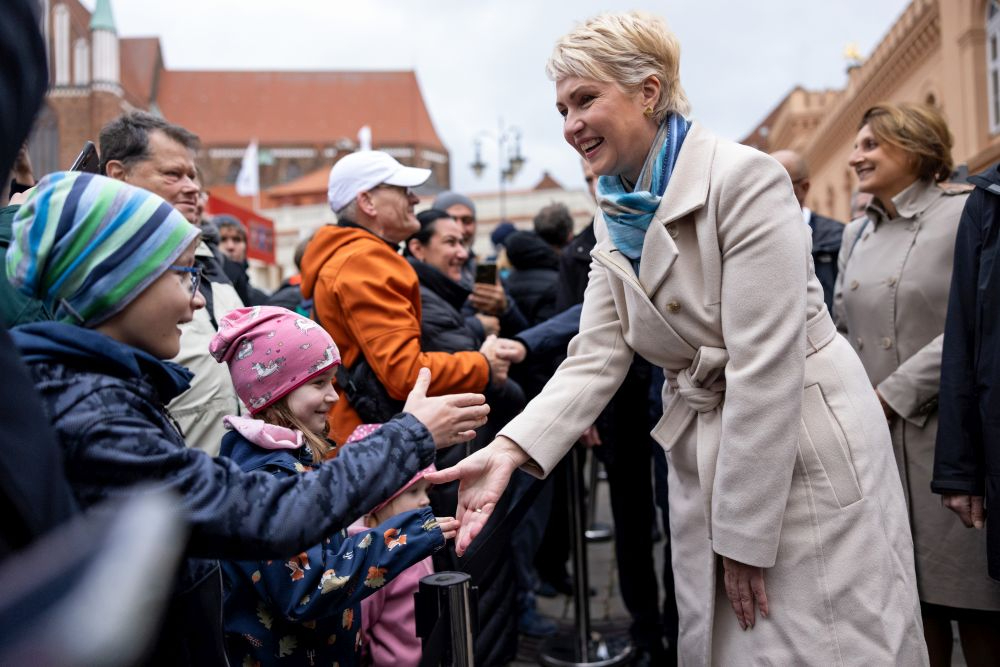 Manuela Schwesig beim Bürgerfest zum Tag der Deutschen Einheit 2024 in Schwerin. Abbildung: Staatskanzlei MV