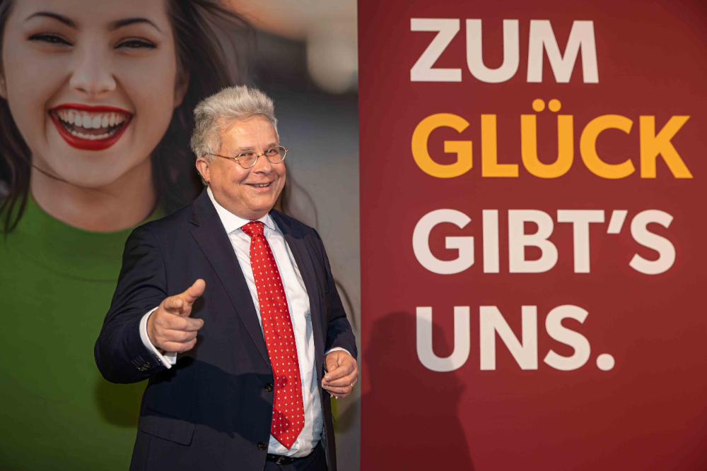 Frank Schwarz bei der Jahrespressekonferenz 2025. Abbildung: Sächsische Lotto-GmbH